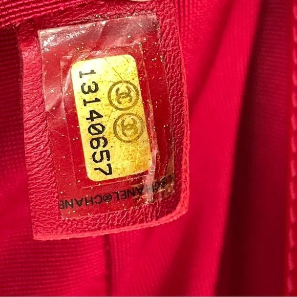 100% authentic CHANEL gst red patent silver hardware - Picture 8 of 10